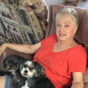 Meet your Posher, Linda